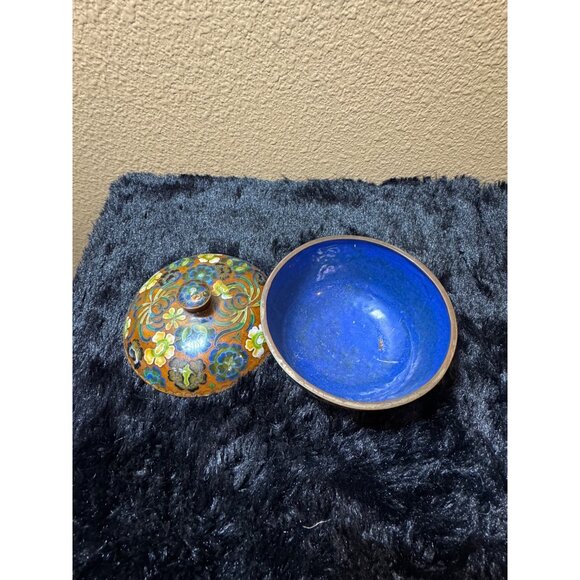 Vintage Chinese Cloisonné Enamel Lidded Bowl With Floral Design Round  3.5” - Picture 3 of 8